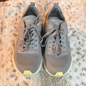 Vionic Light Gray Athletic Shoes